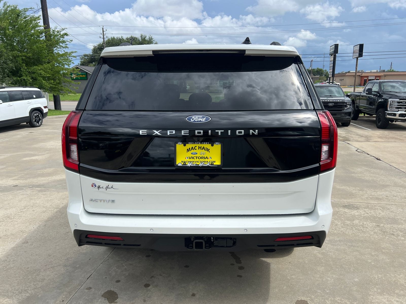 2026 Ford Expedition Active