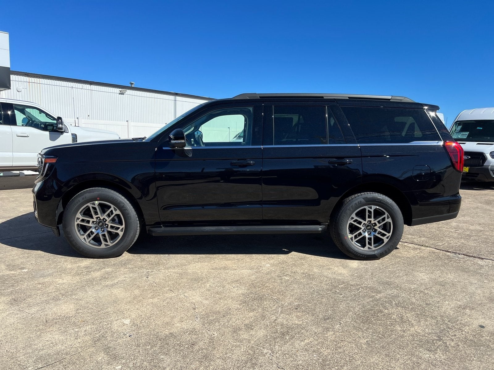 2026 Ford Expedition Active