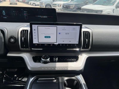 2027 Ford Expedition Active