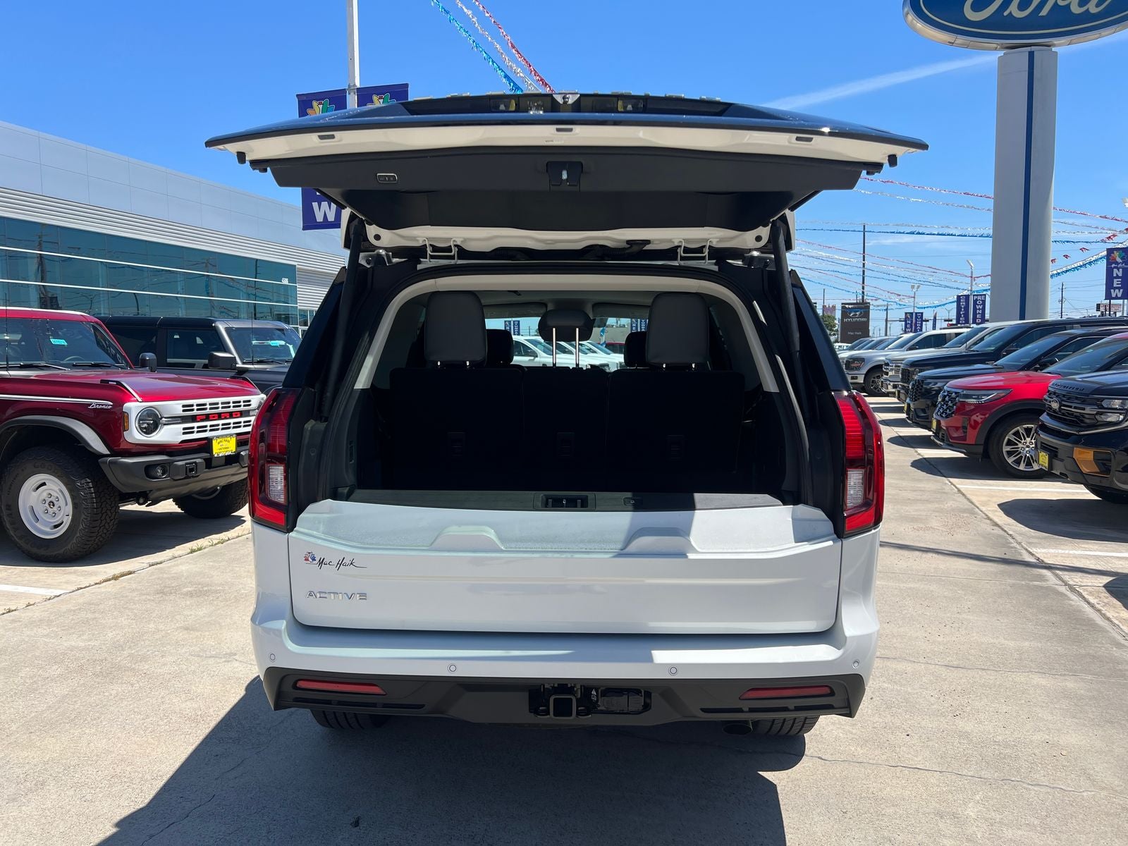 2026 Ford Expedition Active