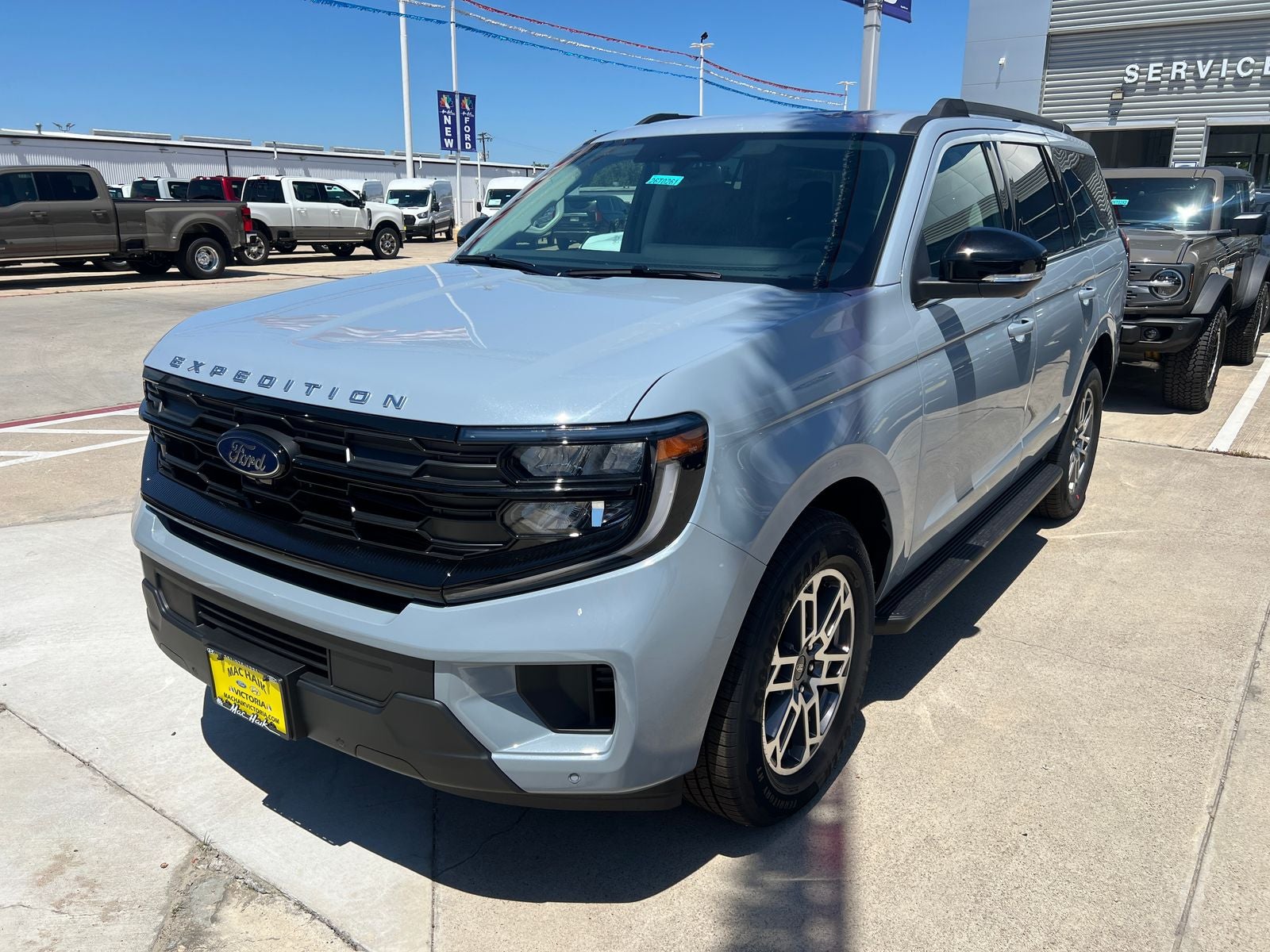2026 Ford Expedition Active
