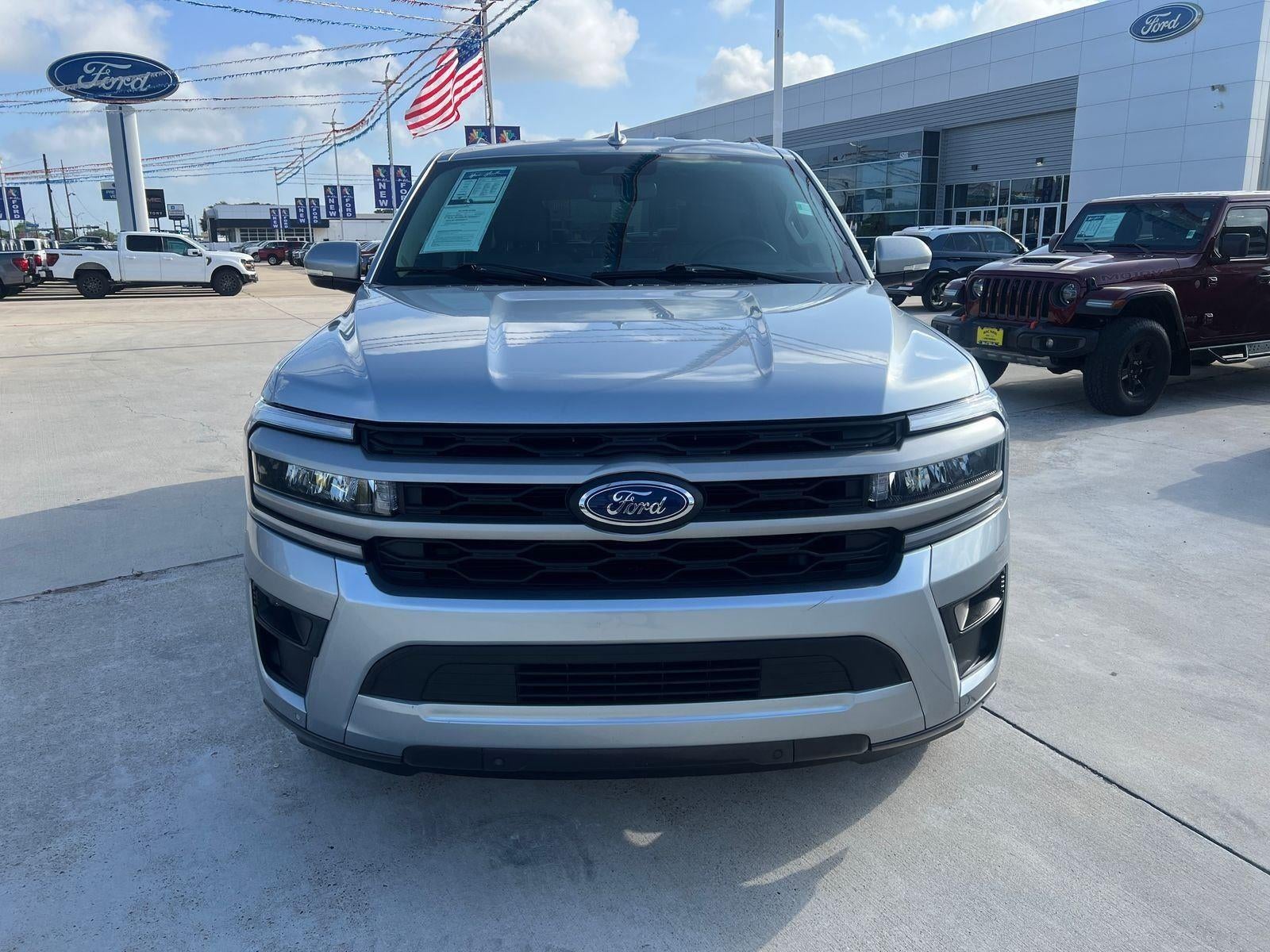2022 Ford Expedition XLT
