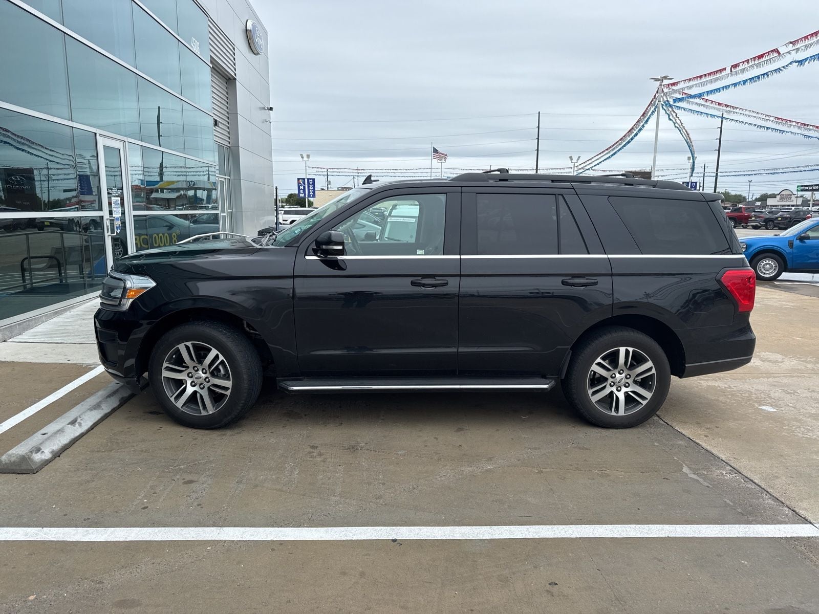 2022 Ford Expedition XLT