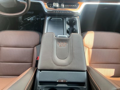 2025 Ford Expedition King Ranch