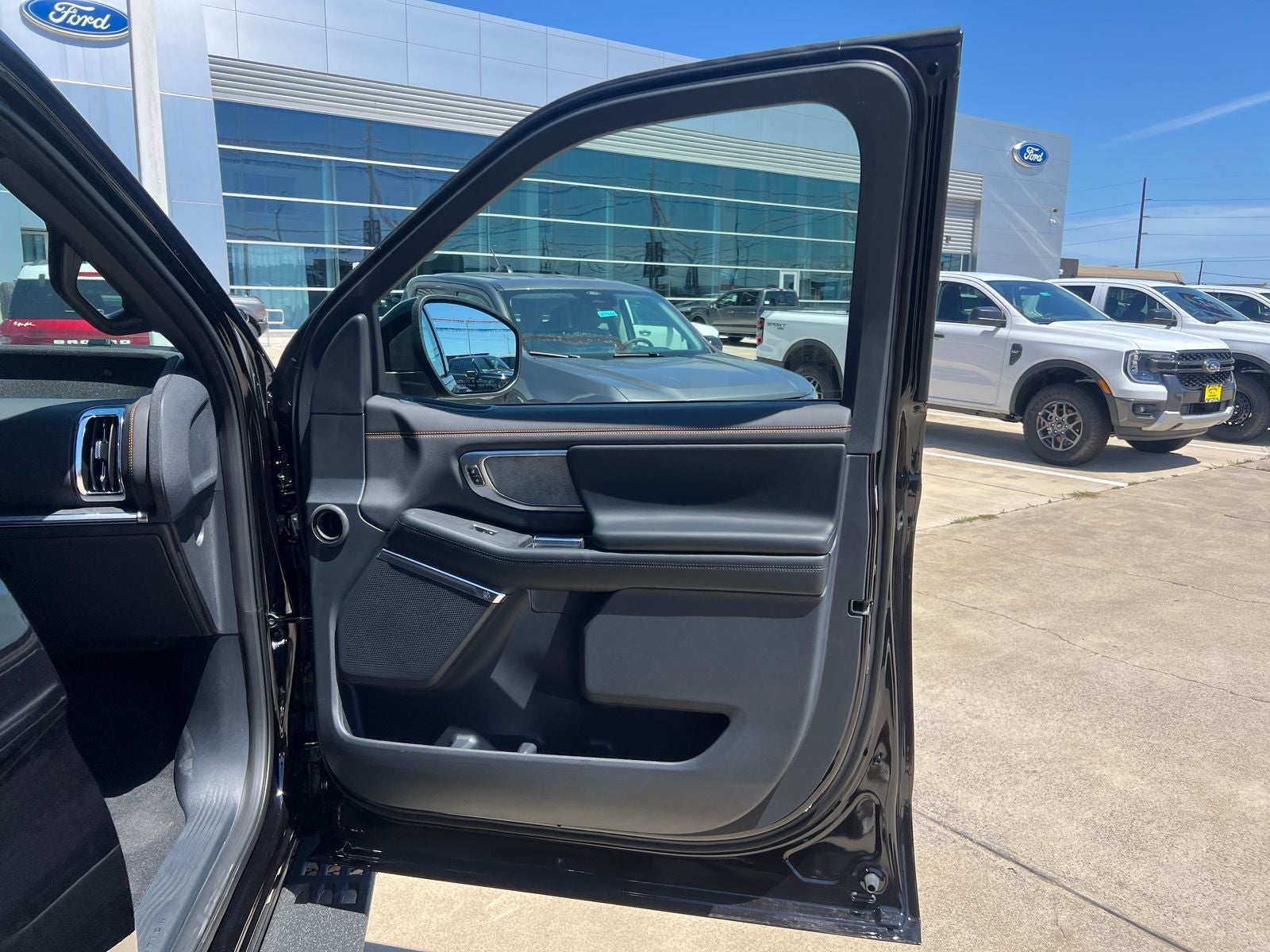 2026 Ford Expedition Tremor