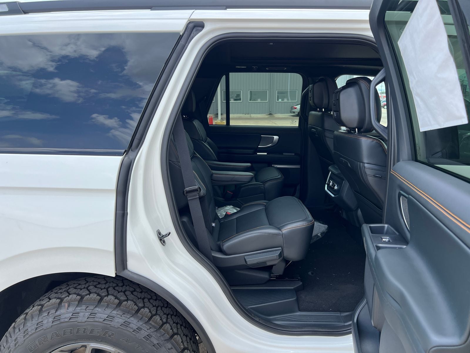 2026 Ford Expedition Tremor