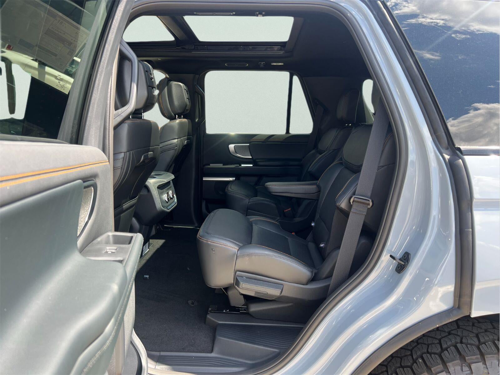 2027 Ford Expedition Tremor