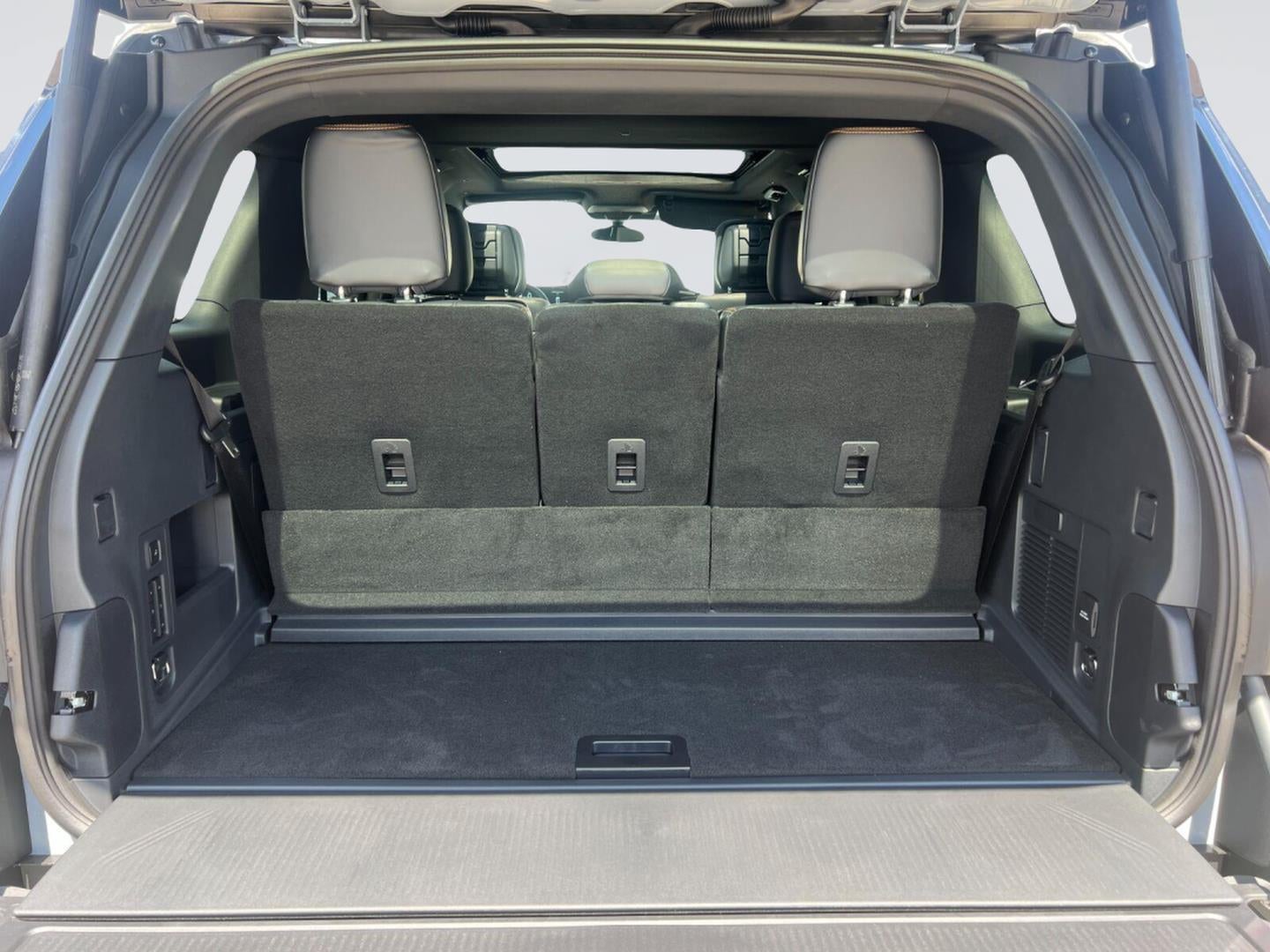 2027 Ford Expedition Tremor