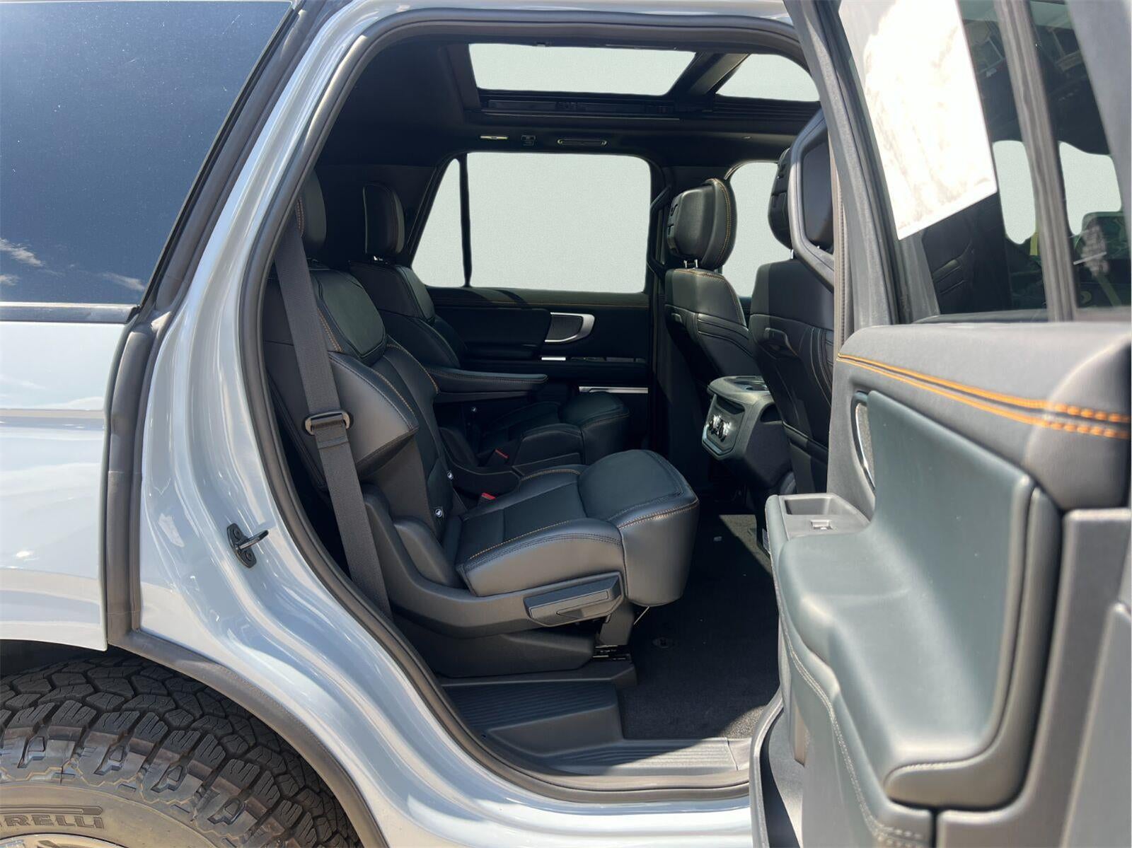 2027 Ford Expedition Tremor