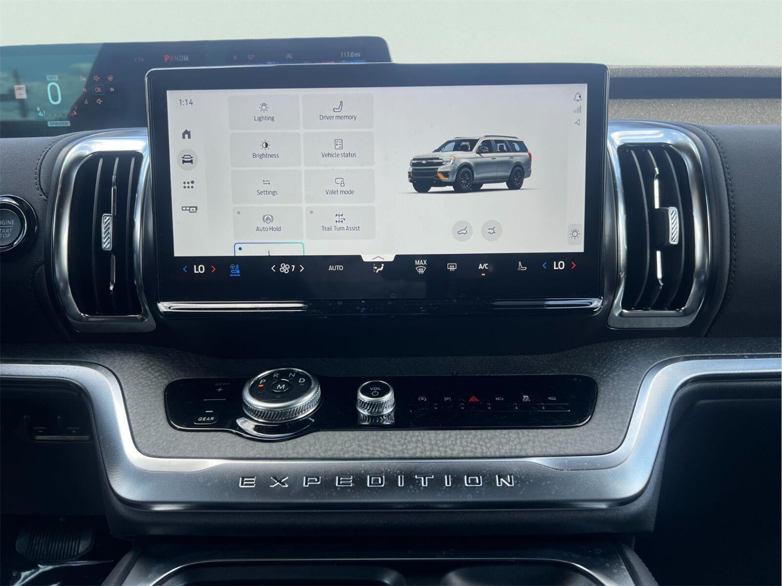 2027 Ford Expedition Tremor