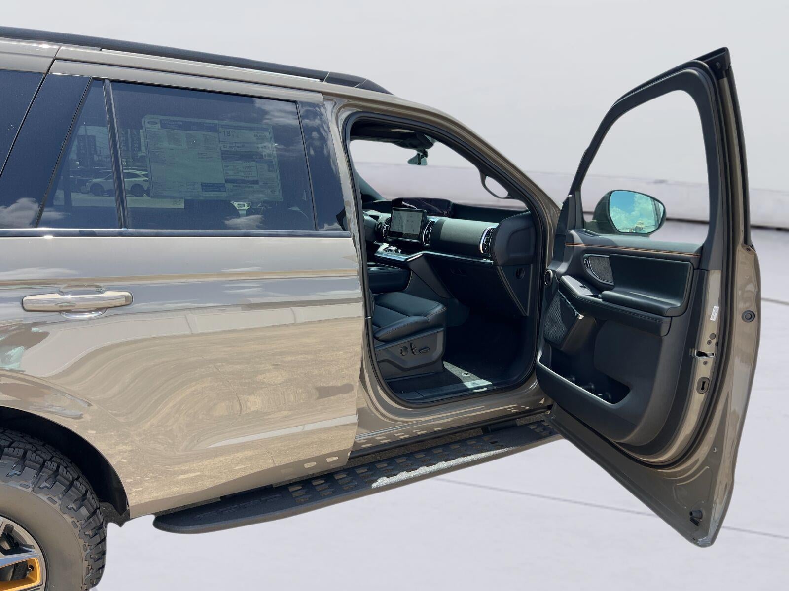 2027 Ford Expedition Tremor