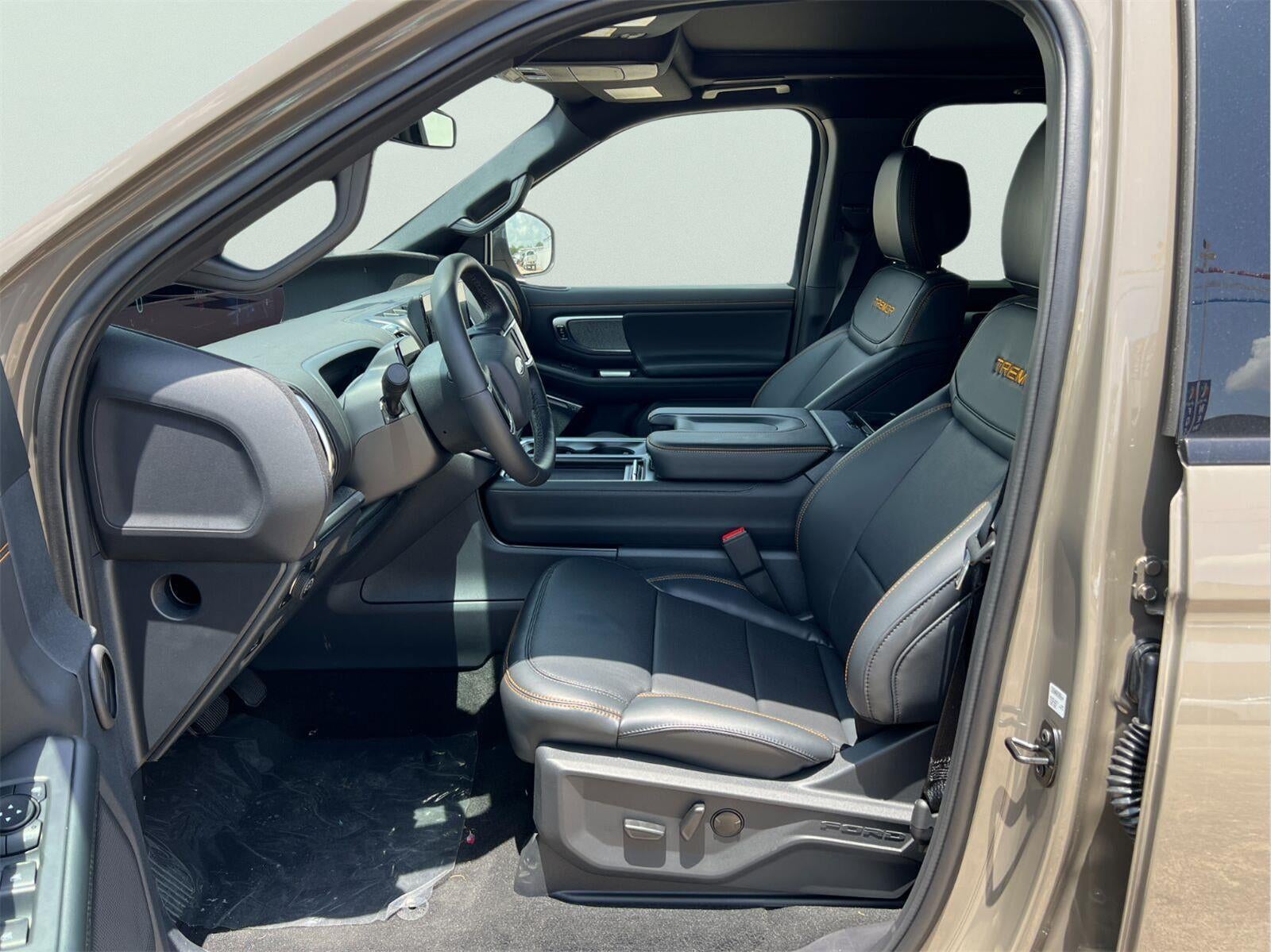 2027 Ford Expedition Tremor