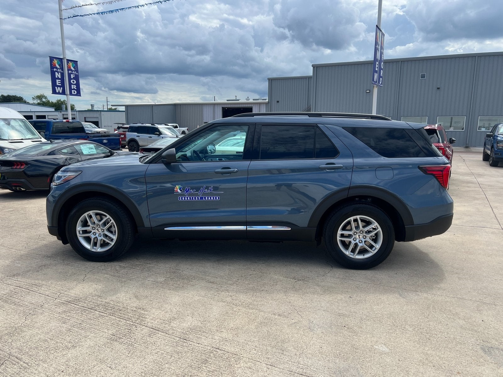 2025 Ford Explorer Active