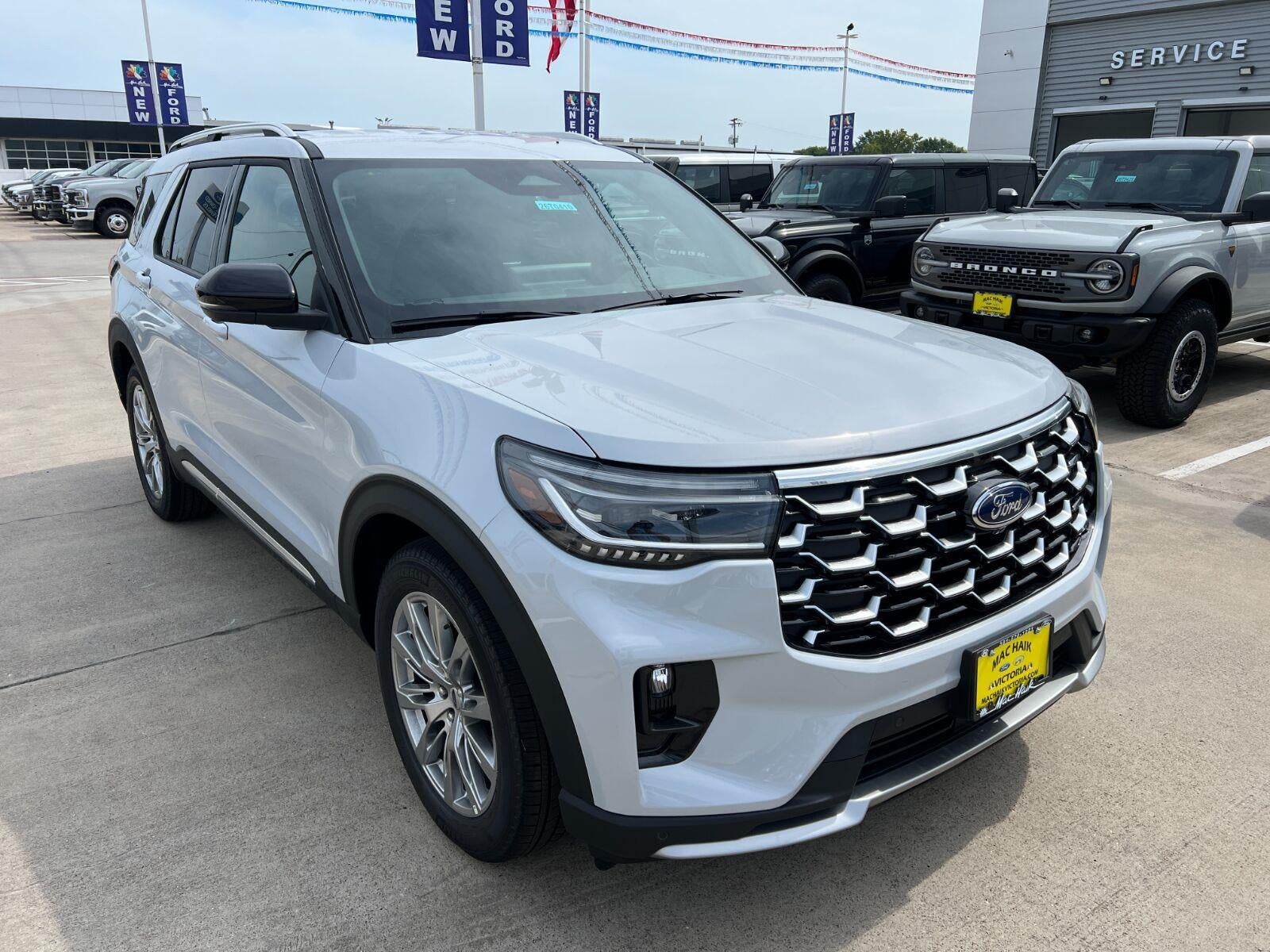 2026 Ford Explorer Platinum