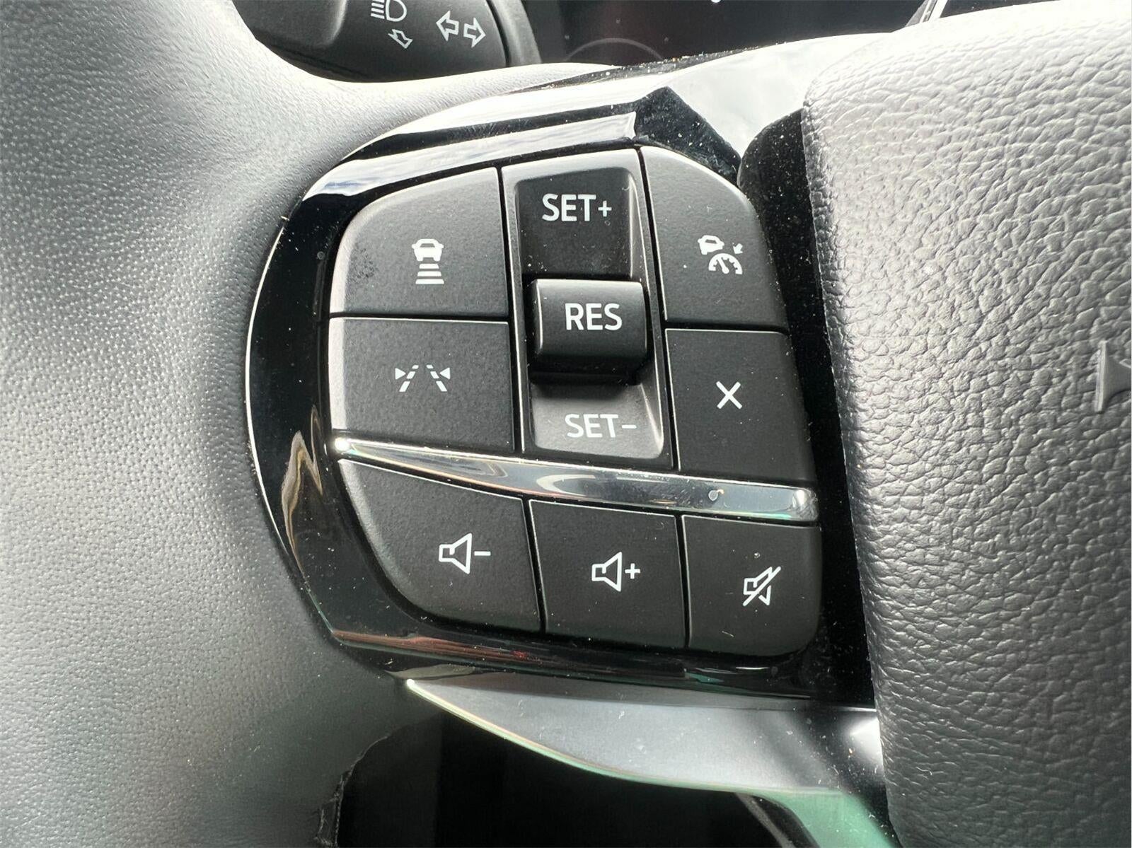 2026 Ford Explorer Platinum - Photo 42