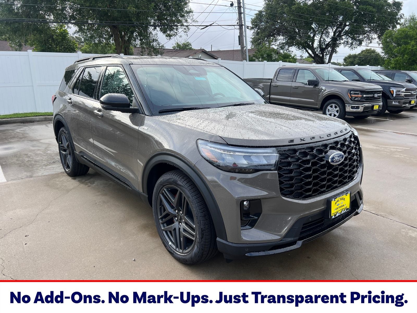 2026 Ford Explorer ST-Line