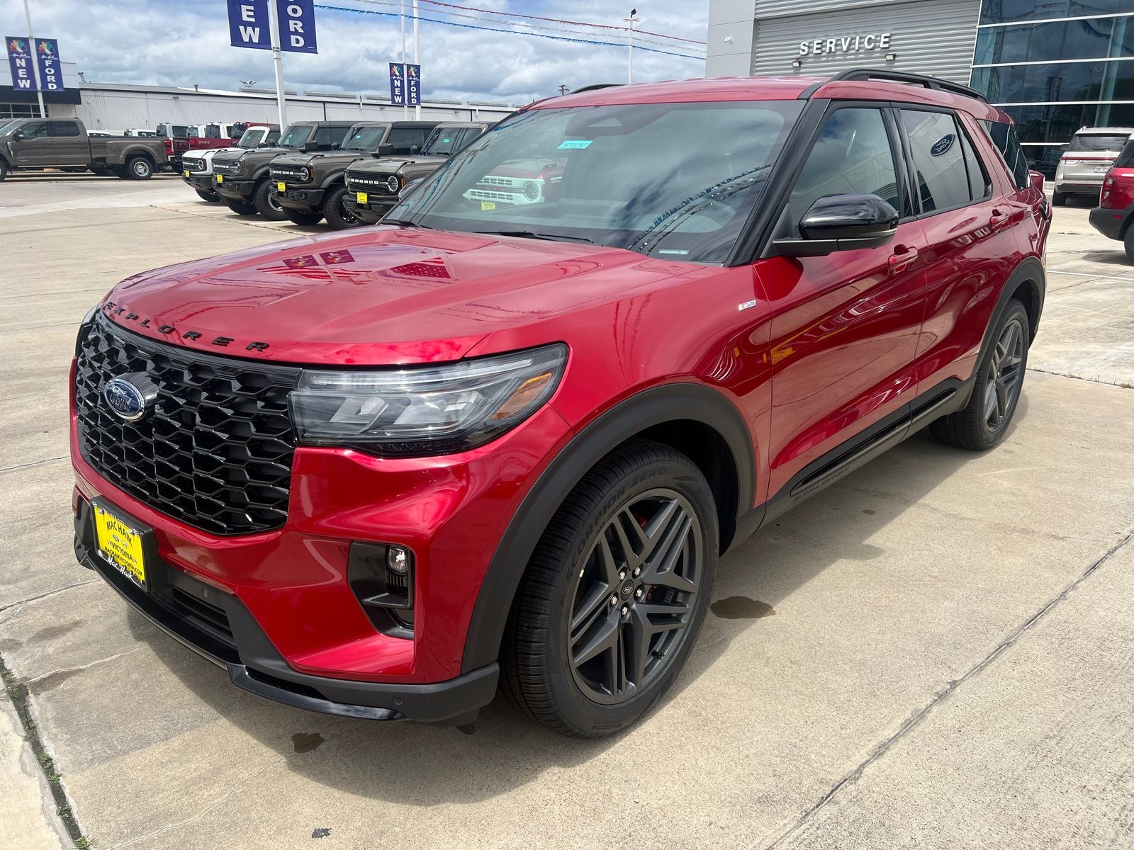 2026 Ford Explorer ST-Line