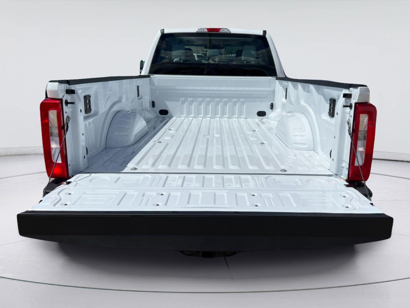 2027 Ford Super Duty F-250 SRW XL