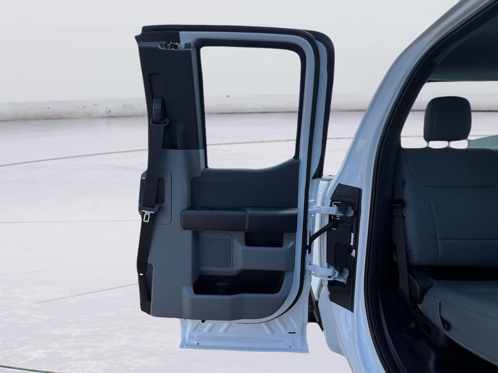2027 Ford Super Duty F-250 SRW XL