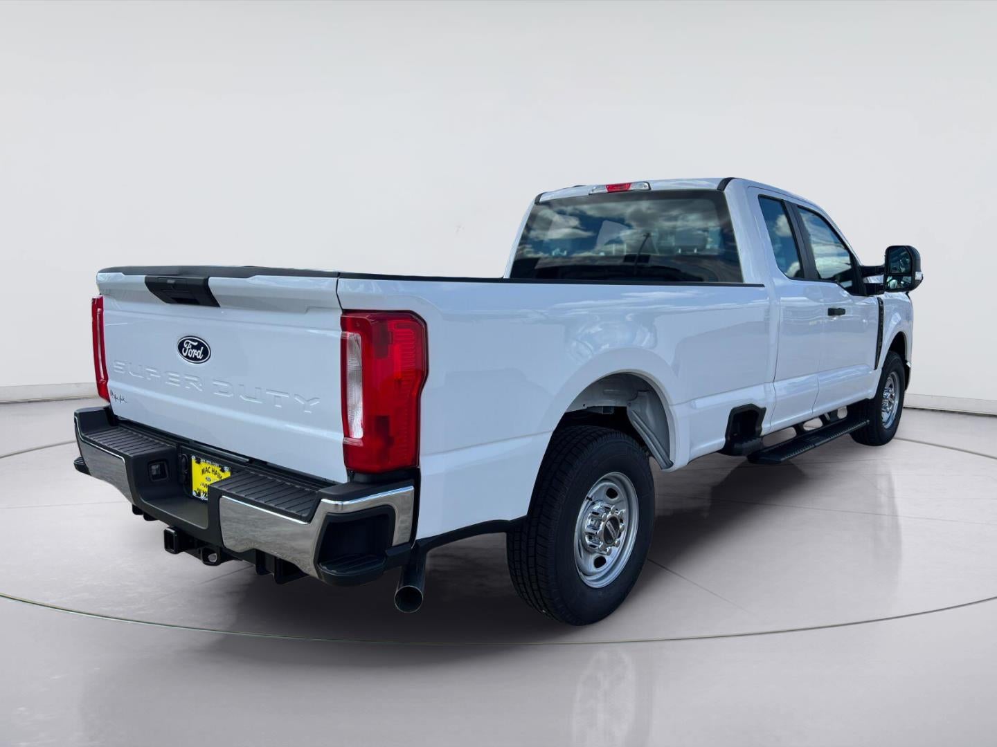 2027 Ford Super Duty F-250 SRW XL