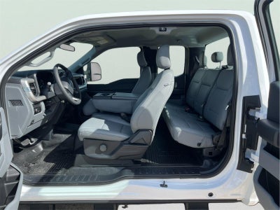 2027 Ford Super Duty F-250 SRW XL