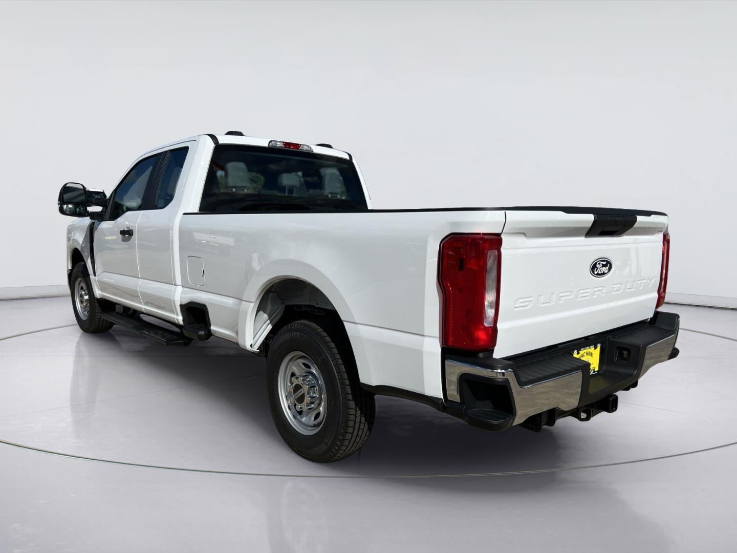 2027 Ford Super Duty F-250 SRW XL