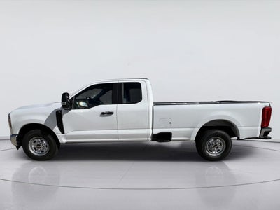 2027 Ford Super Duty F-250 SRW XL