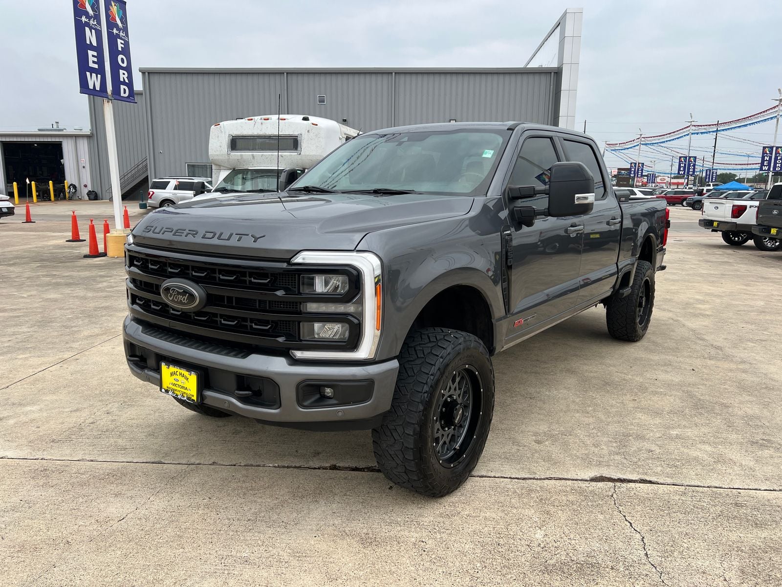 2023 Ford F-250SD Lariat