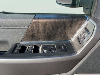 2027 Ford Super Duty F-250 Lariat