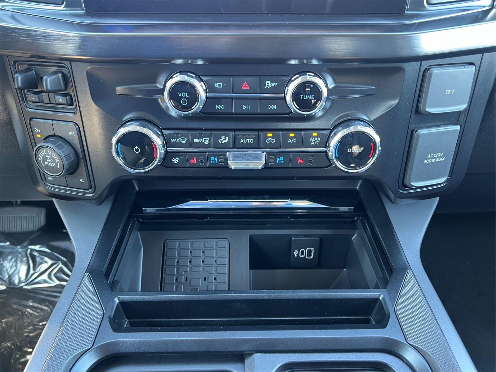 2027 Ford Super Duty F-250 Lariat