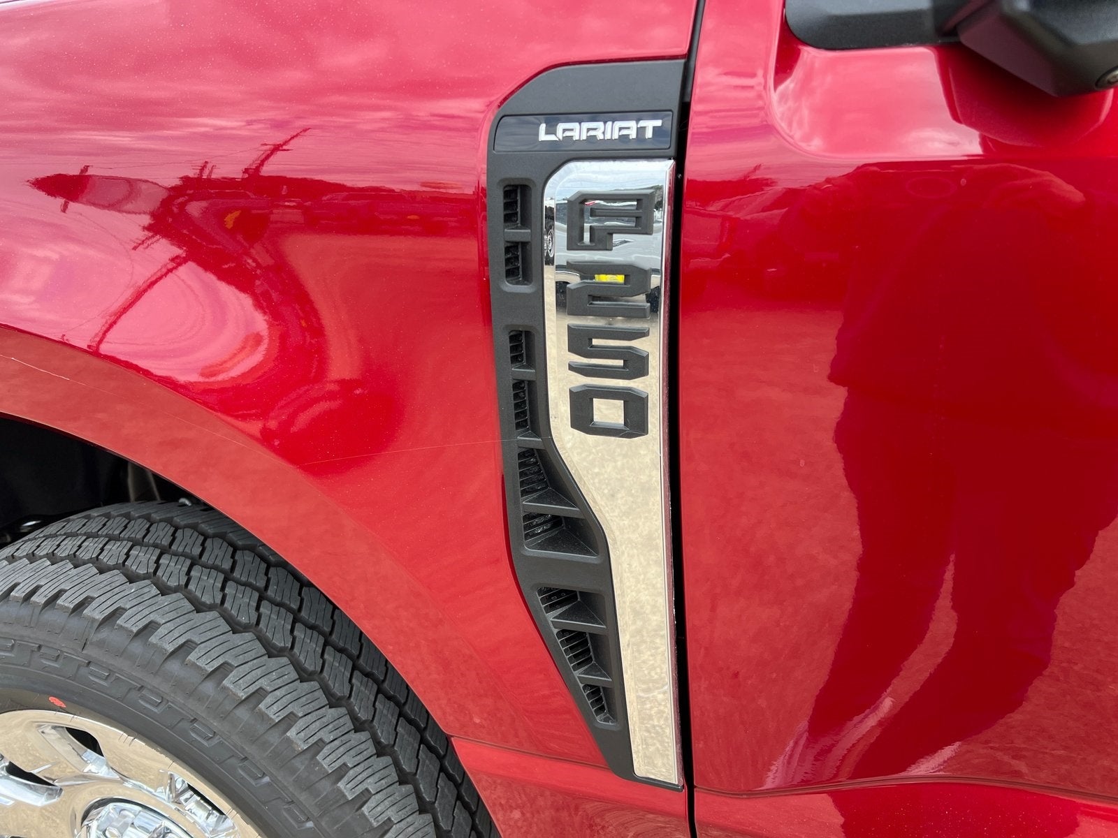 2026 Ford F-250SD Lariat