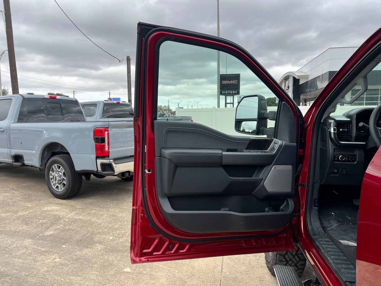 2026 Ford F-250SD Lariat