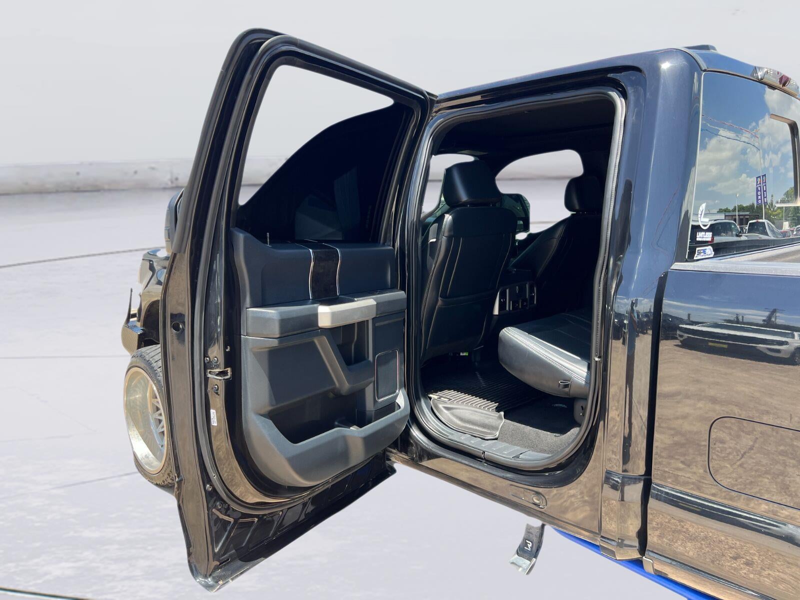 2022 Ford Super Duty F-250 Lariat