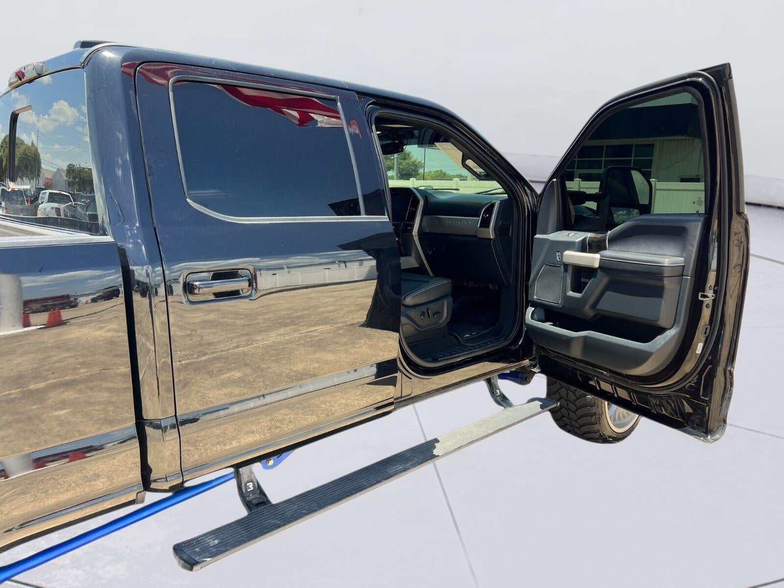 2022 Ford Super Duty F-250 Lariat