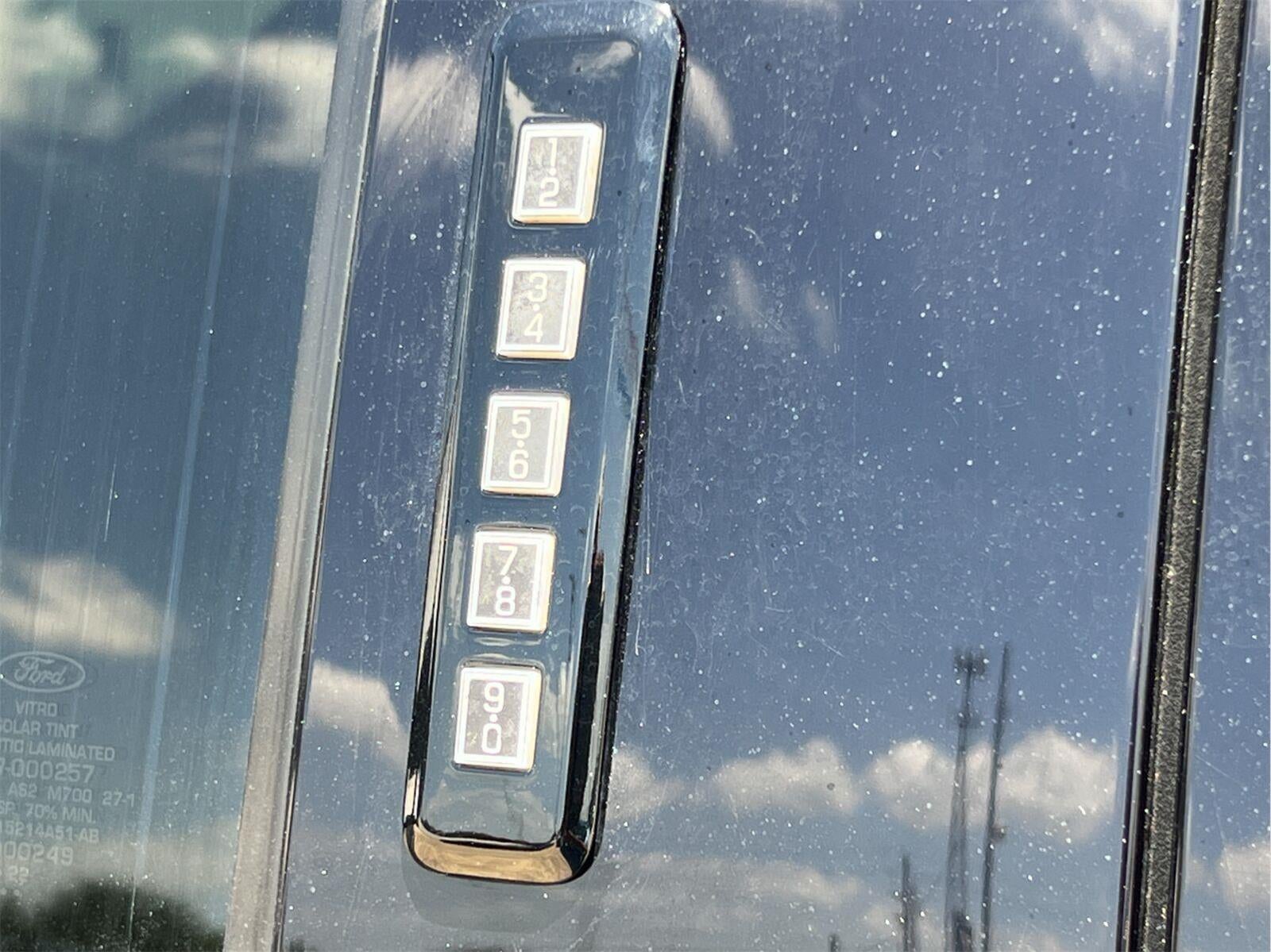 2022 Ford Super Duty F-250 Lariat