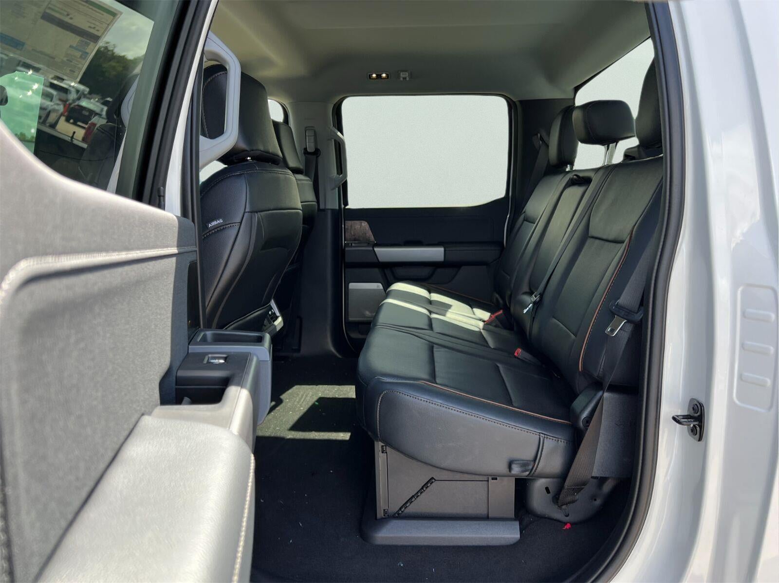 2026 Ford Super Duty F-250 Lariat