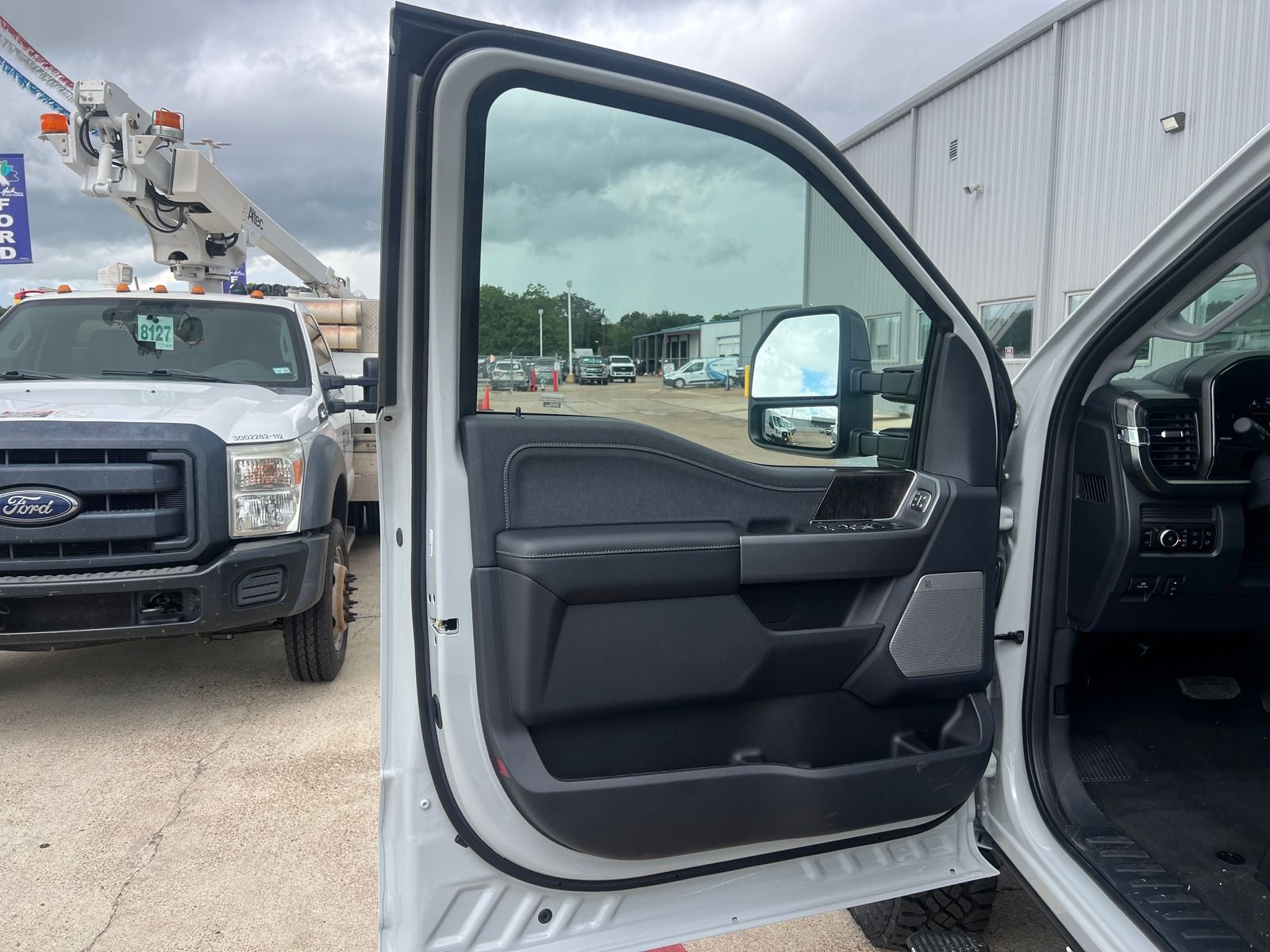 2026 Ford F-250SD Lariat
