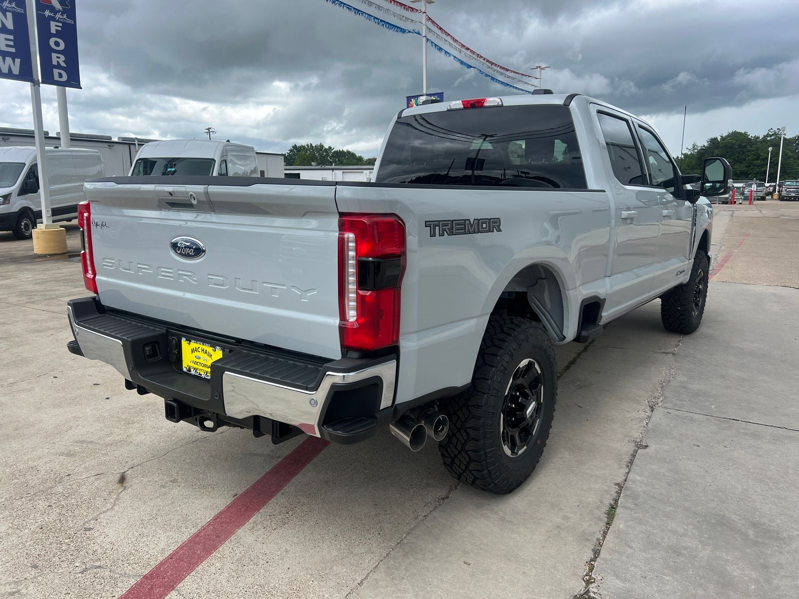 2026 Ford F-250SD Lariat