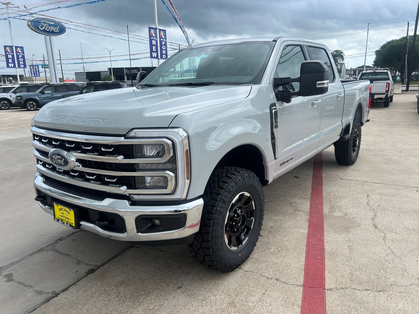 2026 Ford F-250SD Lariat