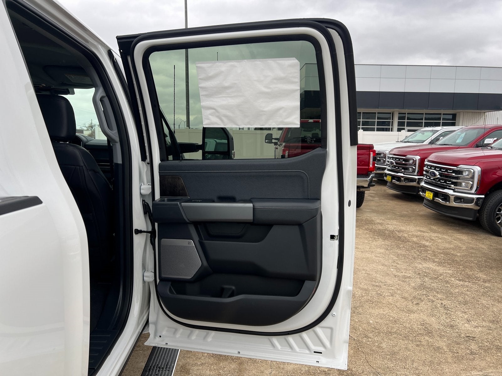 2026 Ford F-250SD Lariat