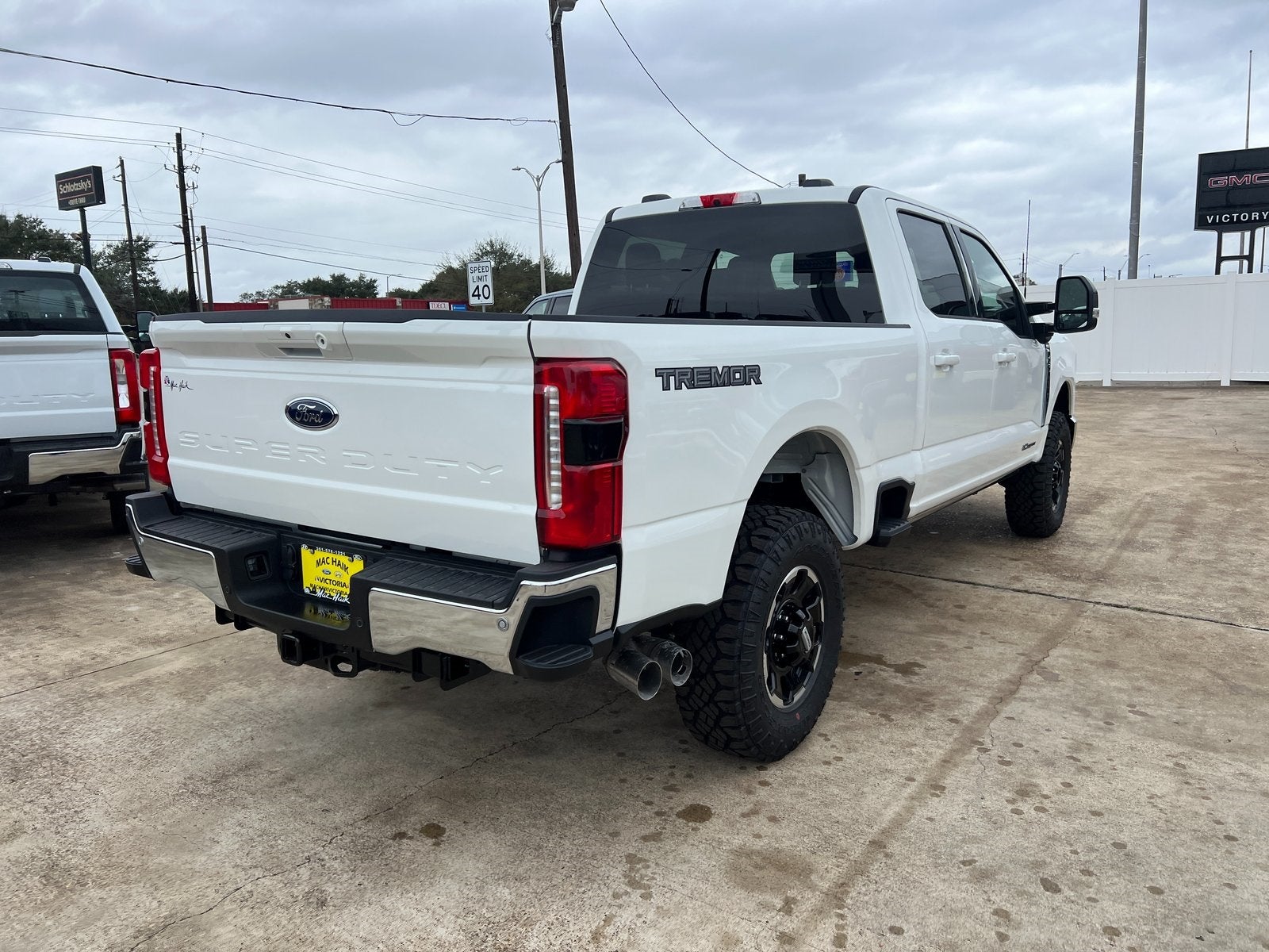 2026 Ford F-250SD Lariat