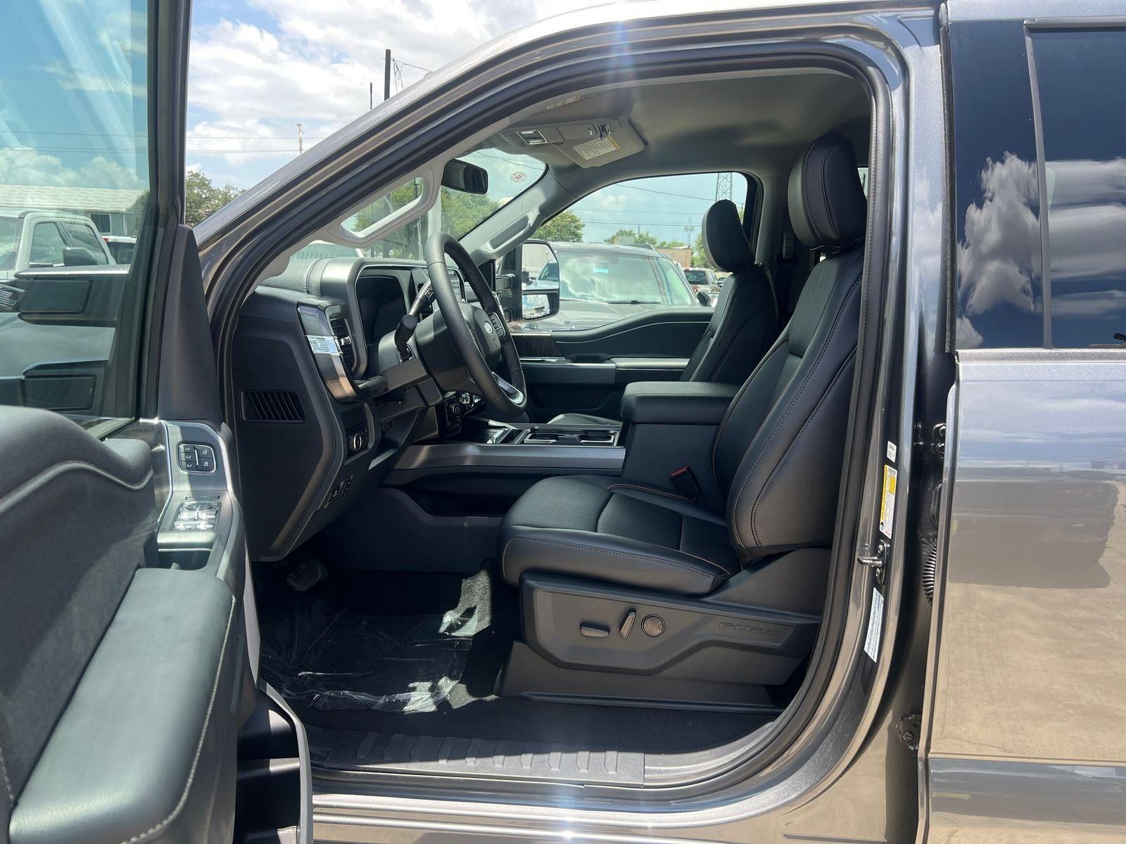 2026 Ford Super Duty F-250 Lariat