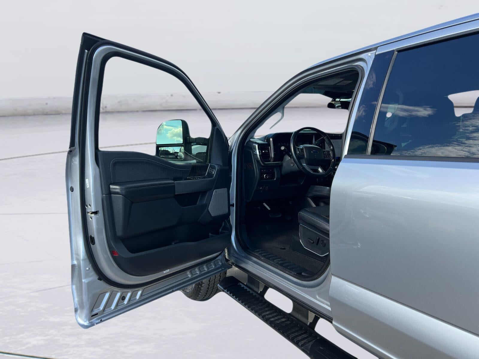 2024 Ford Super Duty F-250 SRW LARIAT
