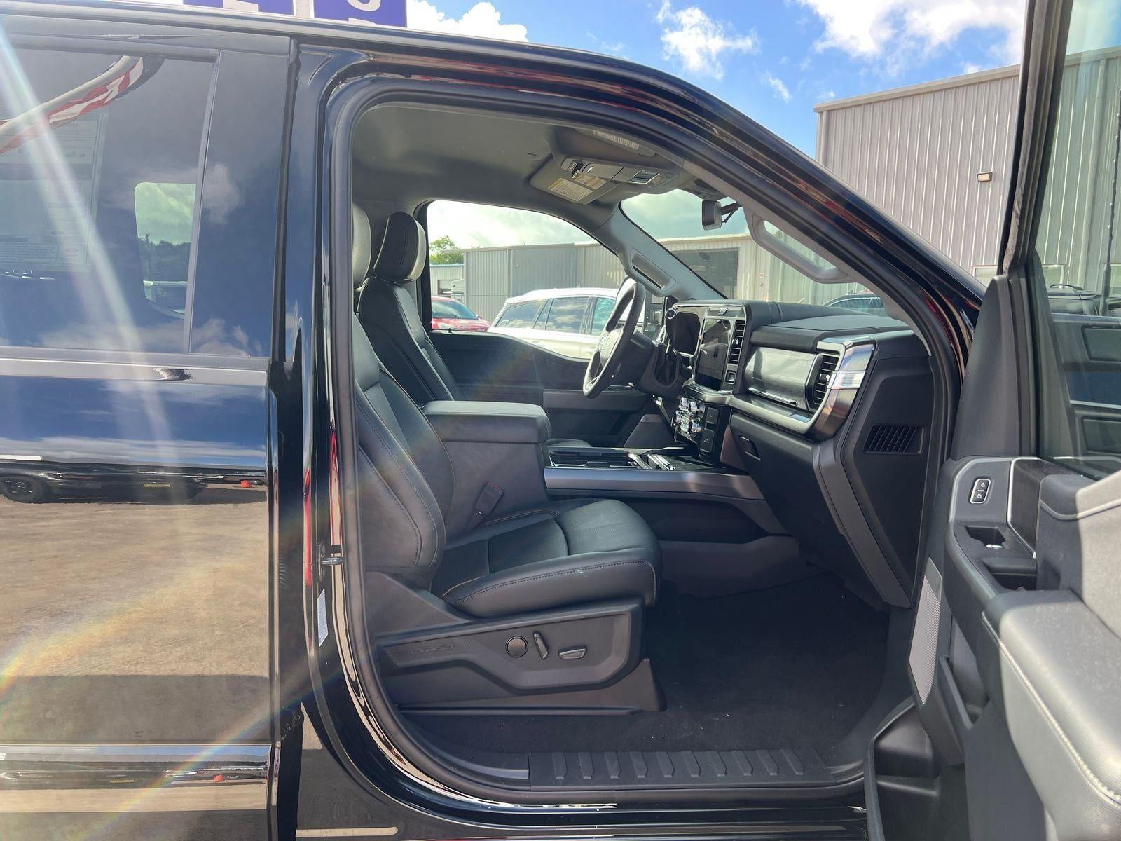 2026 Ford Super Duty F-250 Lariat