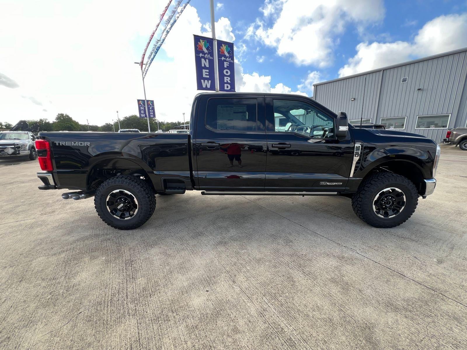 2026 Ford Super Duty F-250 Lariat