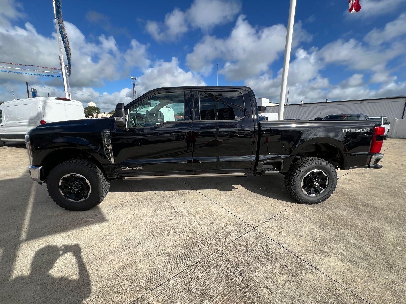 2026 Ford Super Duty F-250 Lariat