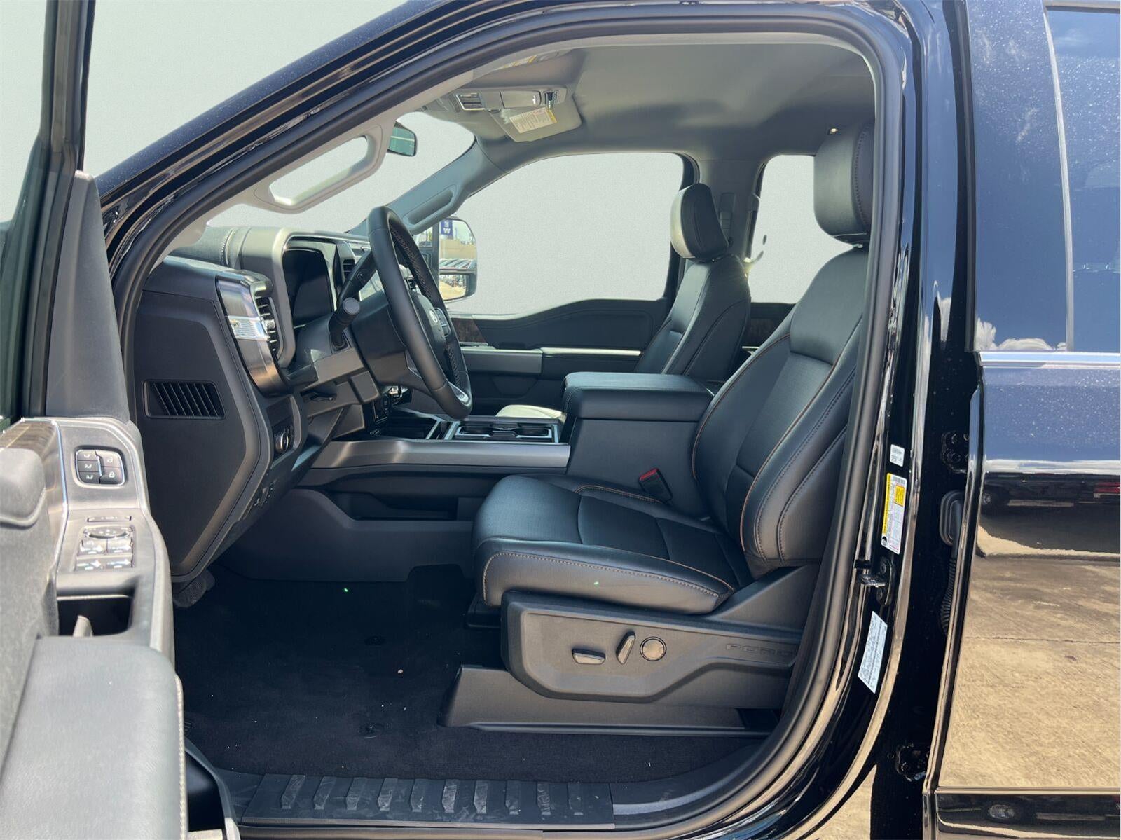 2026 Ford Super Duty F-250 Lariat