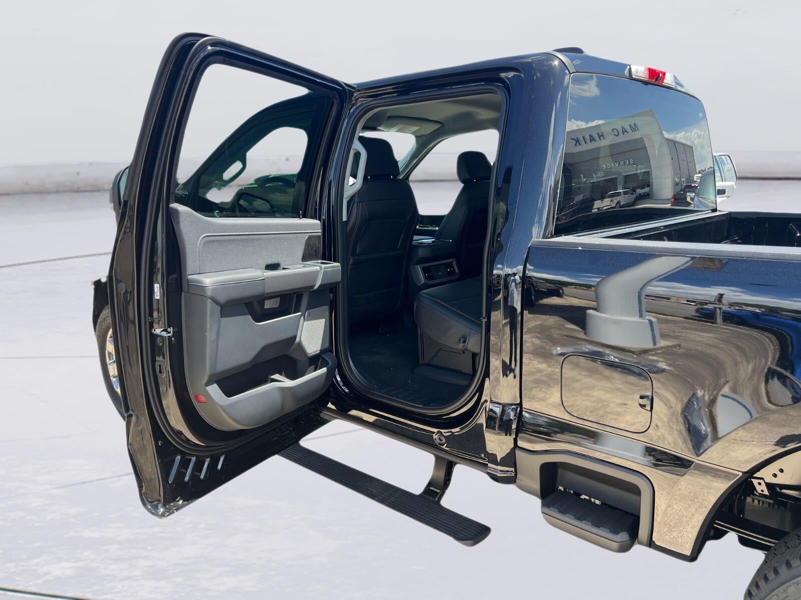 2026 Ford Super Duty F-250 Lariat