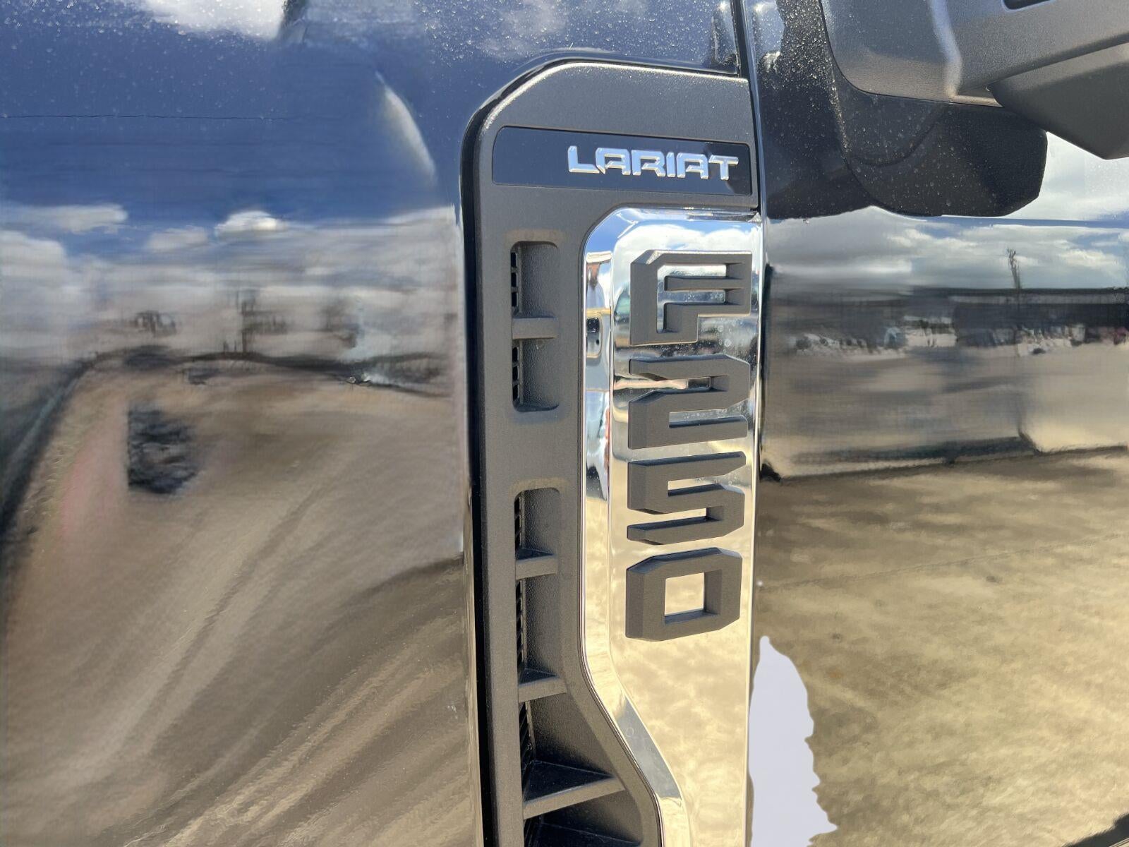 2026 Ford Super Duty F-250 Lariat
