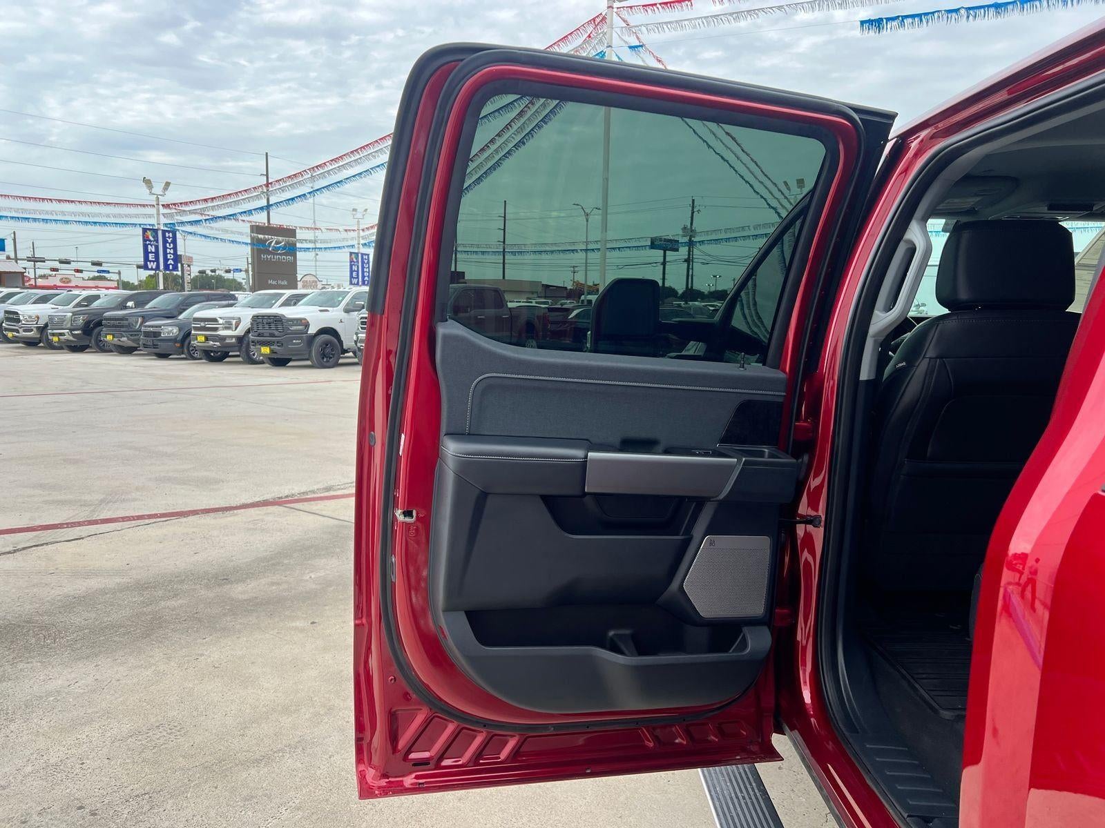 2025 Ford Super Duty F-250 Lariat